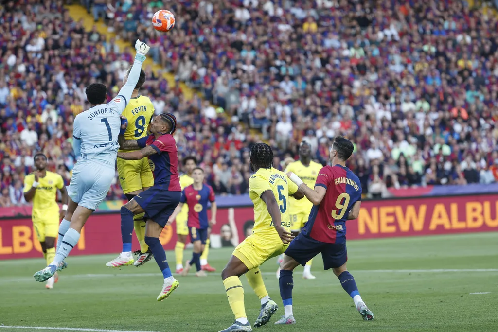 El Submarino Amarillo la abolló la corona a los culés