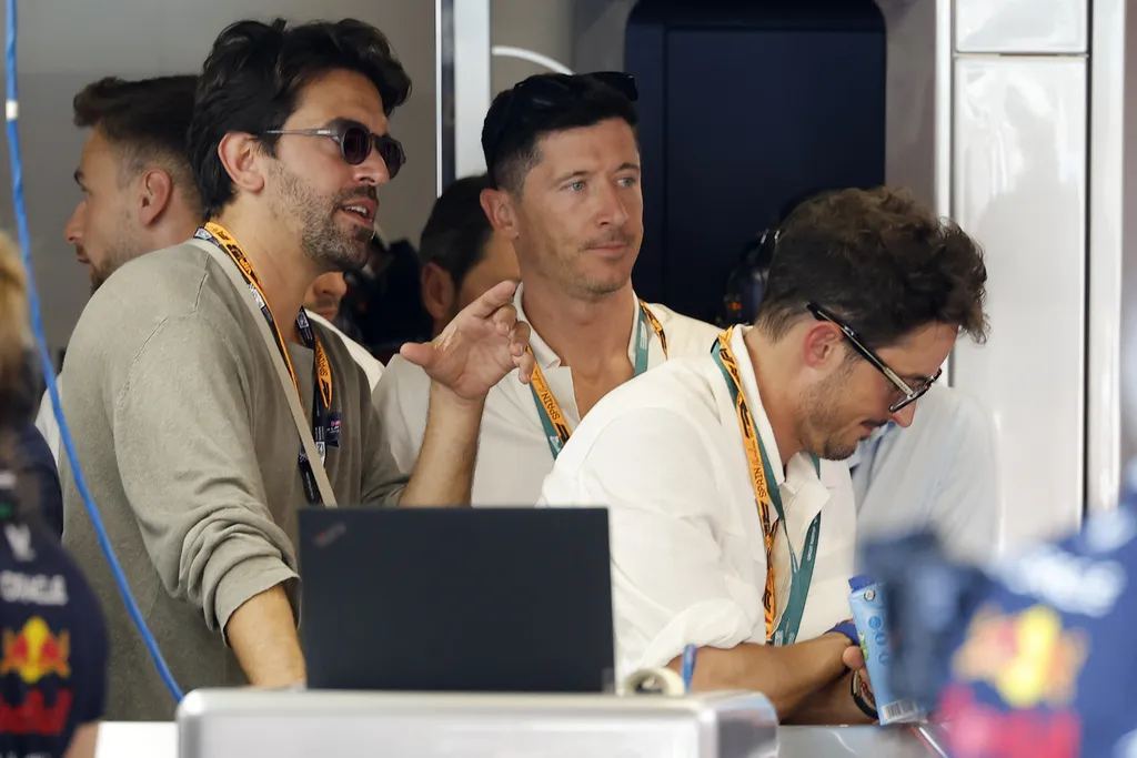 Lewandowski estuvo en la Fórmula 1