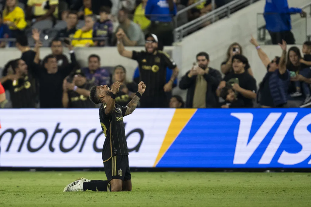 Para Bouanga es un sueño jugar el Mundial de Clubes