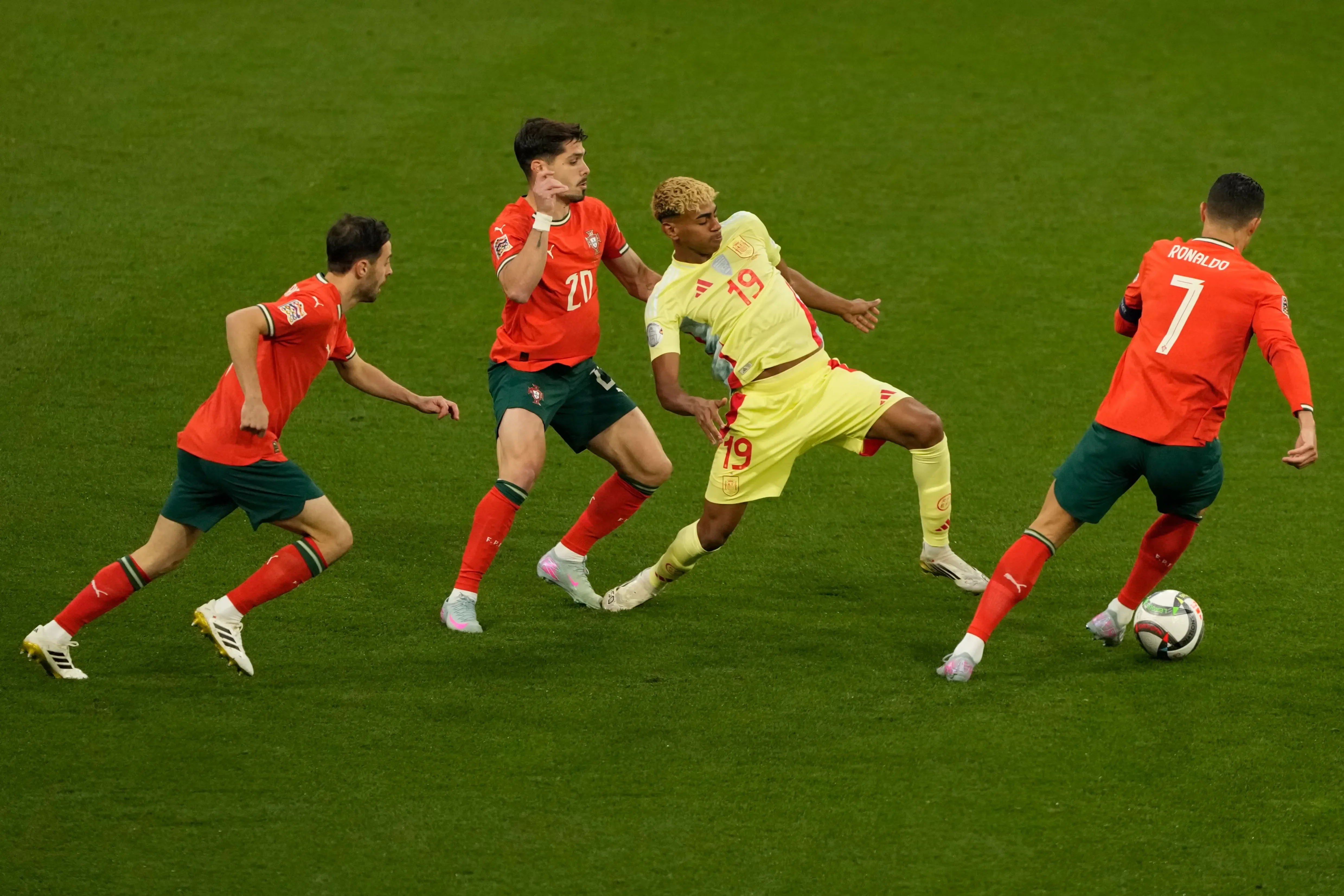 Yamal ha brillado con su selección