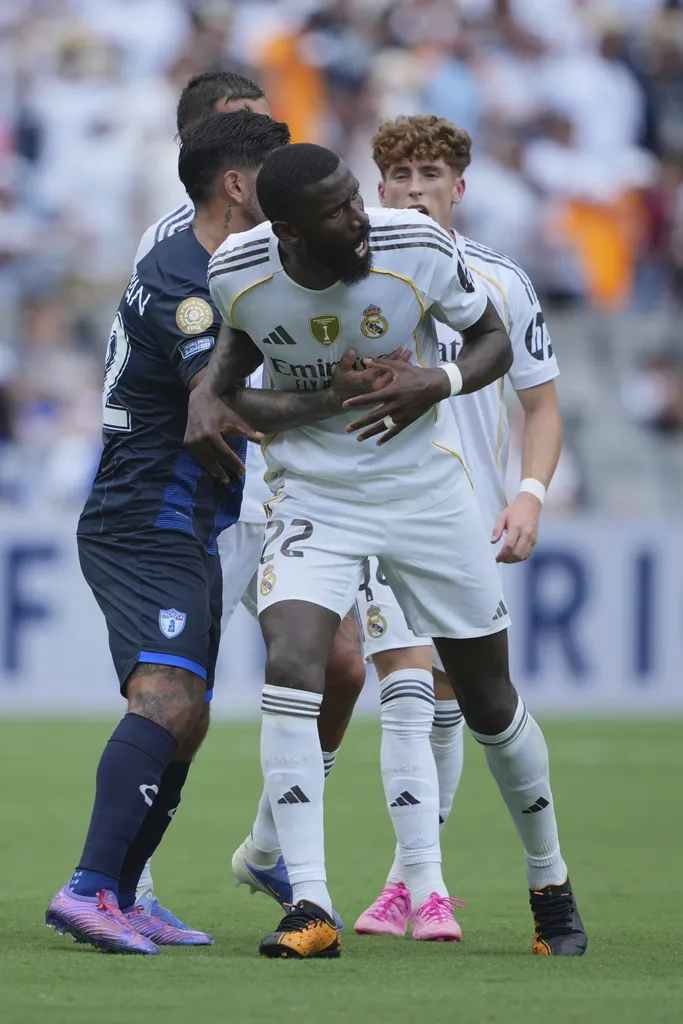 La FIFA comenzó una investigación por las acusaciones de Rüdiger