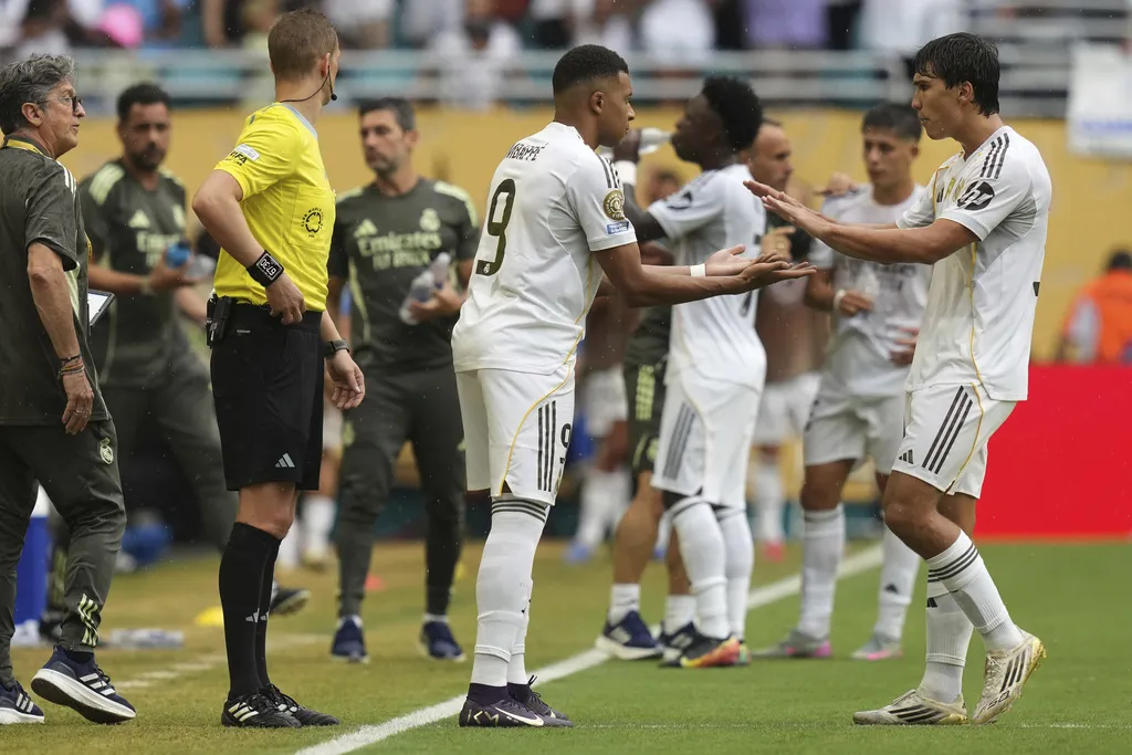 Mbappé regresó a la actividad con los Merengues