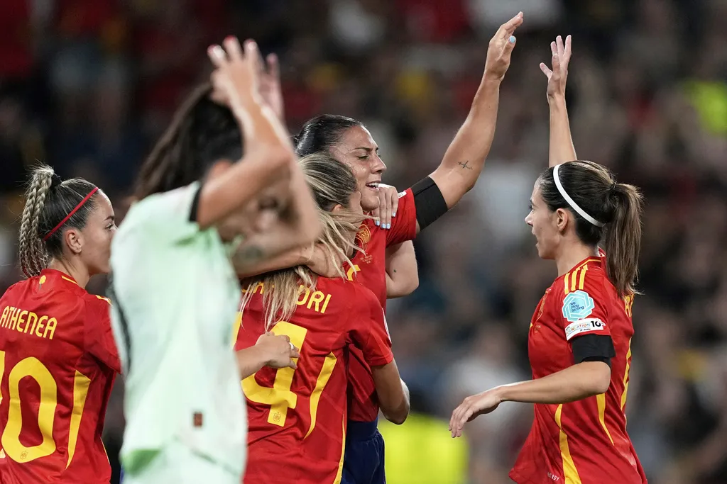 Alexia Putellas sumó minutos con España