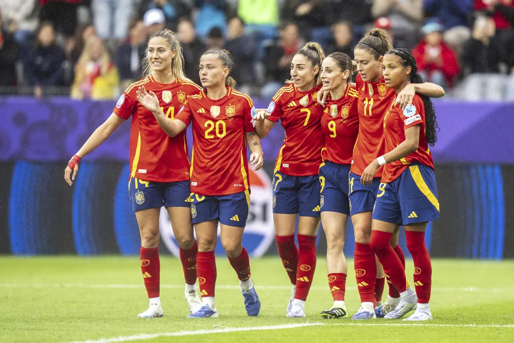 Pina, Esther y Putellas fueron de las anotadoras