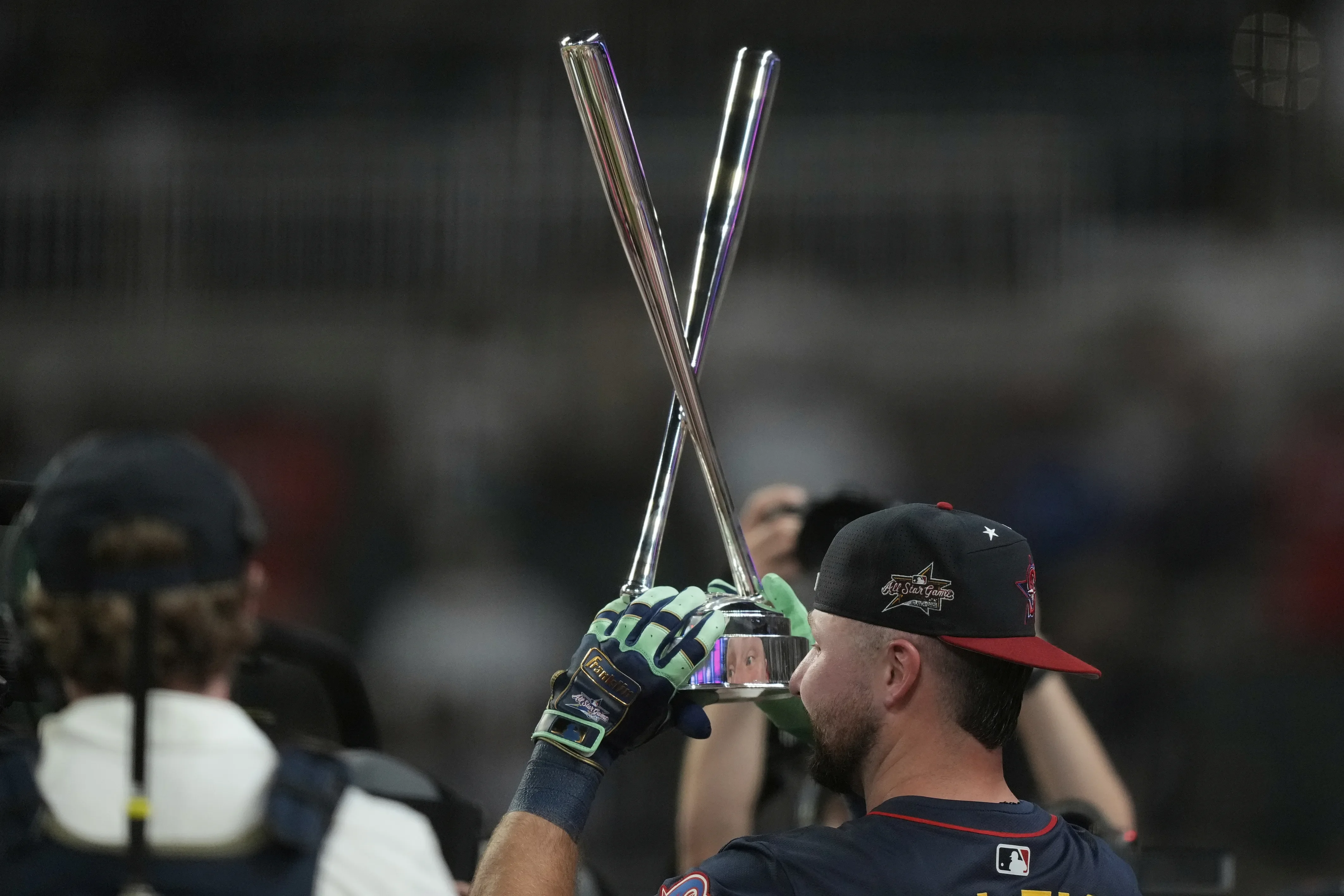 Raleigh fue el primer ambidiestro en ganar la prueba