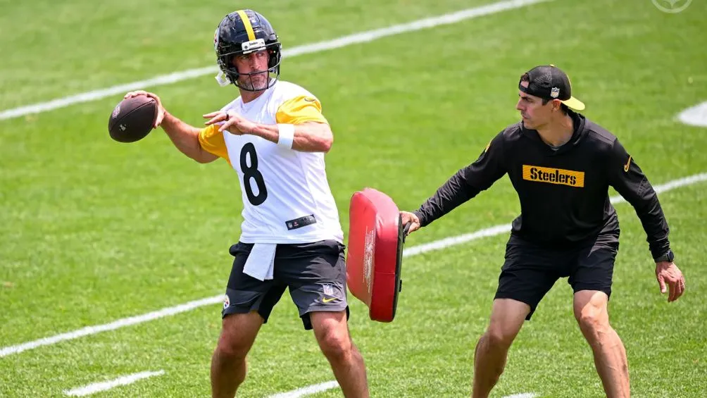 Rodger firmó un año con los Steelers | steelers.com