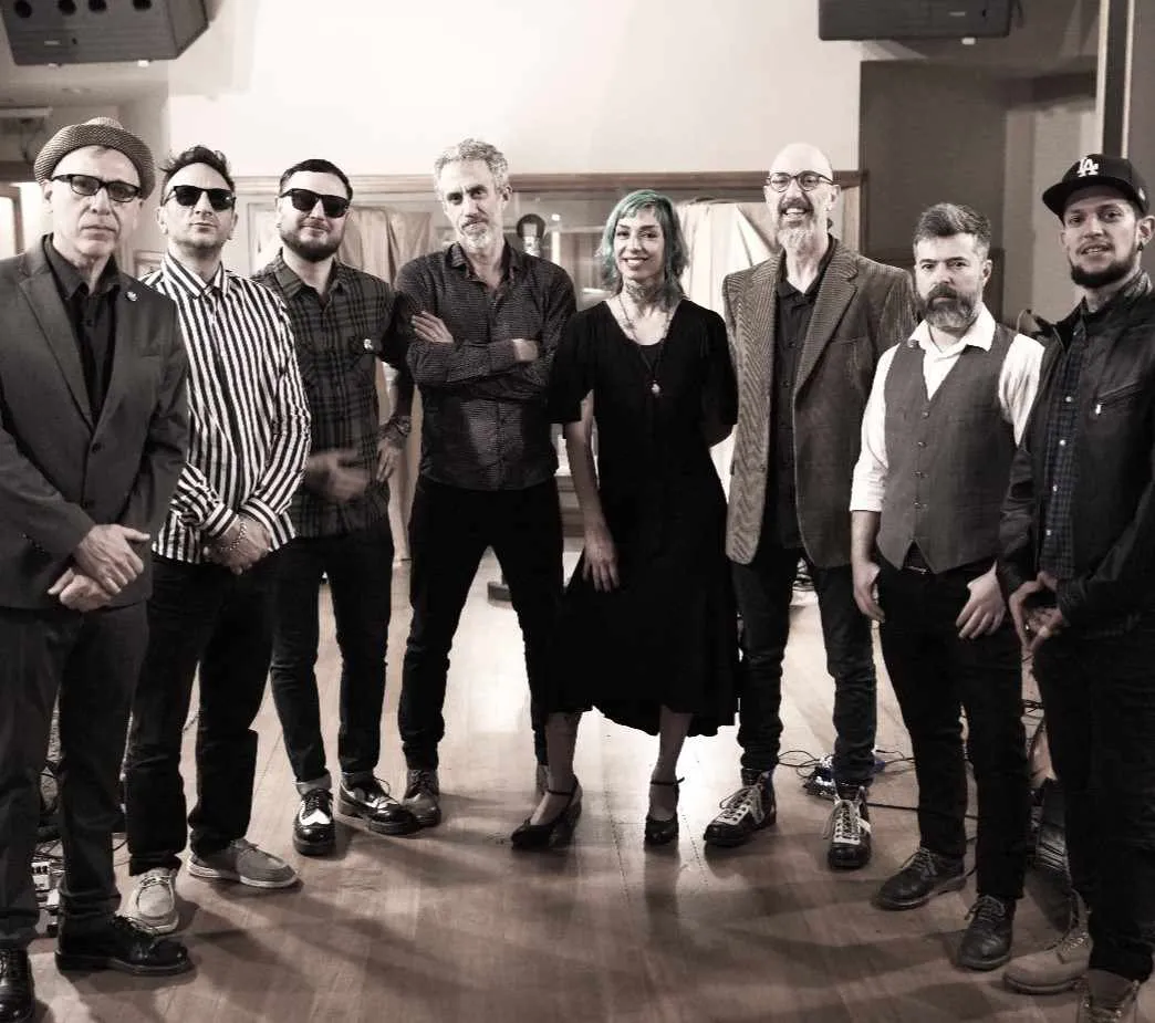 Araceli era la voz de la banda argentina de ska, Satélite Kingston / FB: @satelitekingston