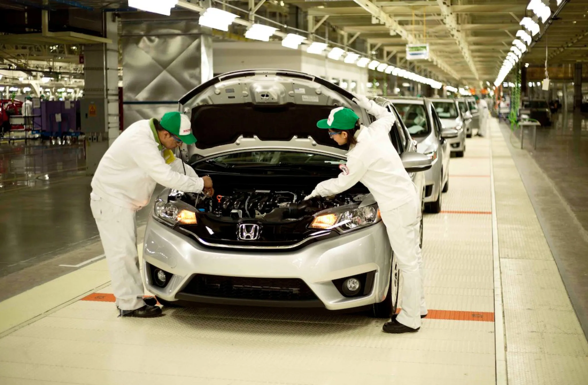 México, Estados Unidos y Canadá tienen un acuerdo para aumentar la producción de autos / Redes Sociales