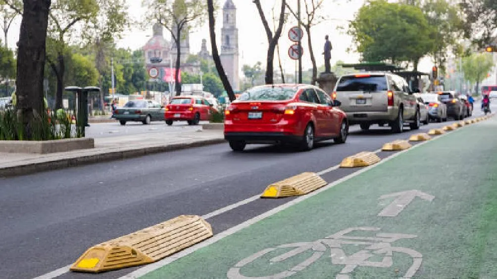 Sin duda alguna las bicicletas eléctricas y scooters han ganado terreno en las calles de la Ciudad de México, se han convertido en una alternativa eficiente de transporte/iStock
