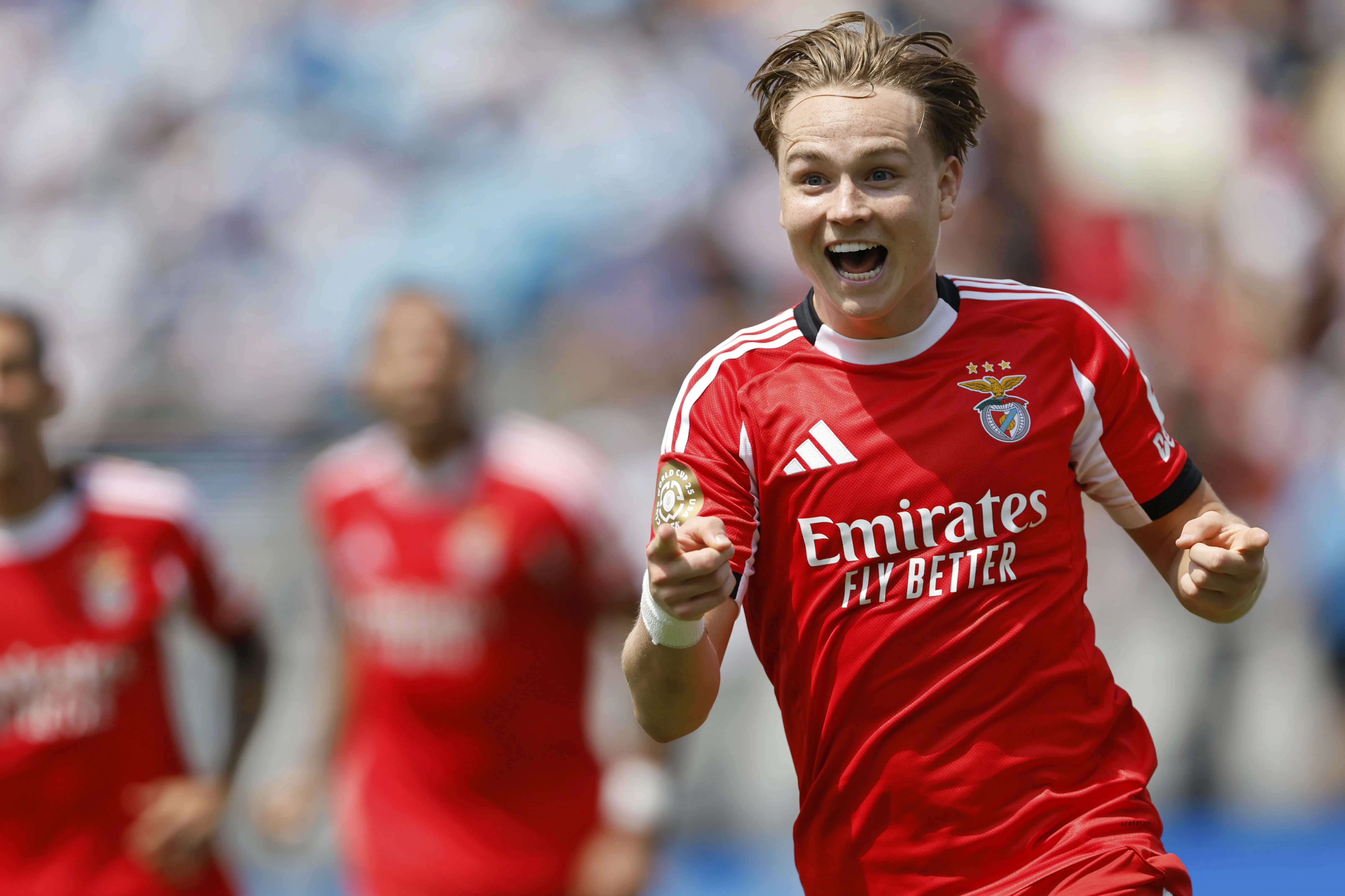 Schjelderup celebra el gol del encuentro | AP