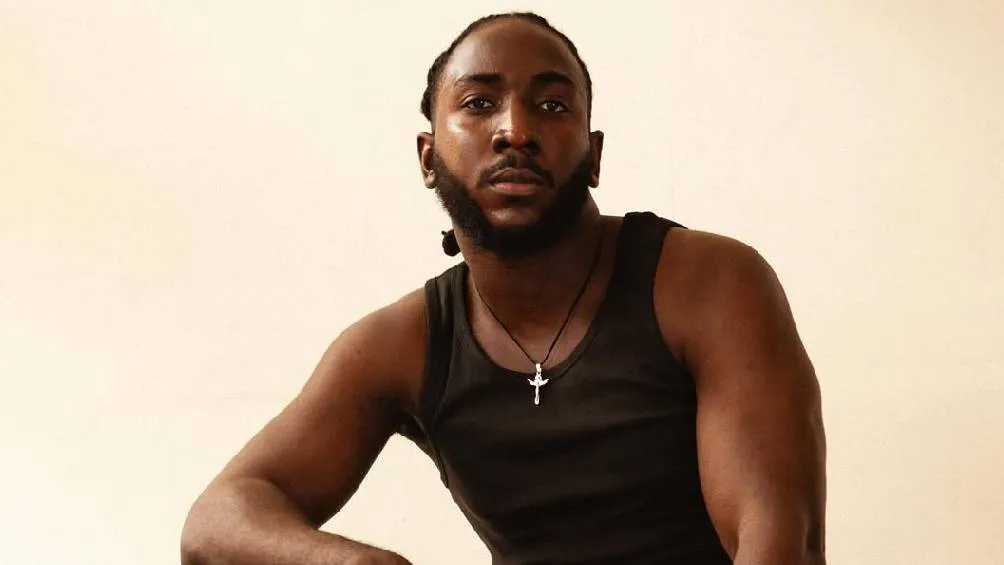 El cantante nigeriano Dera es quien demandó al Conejo Malo/X