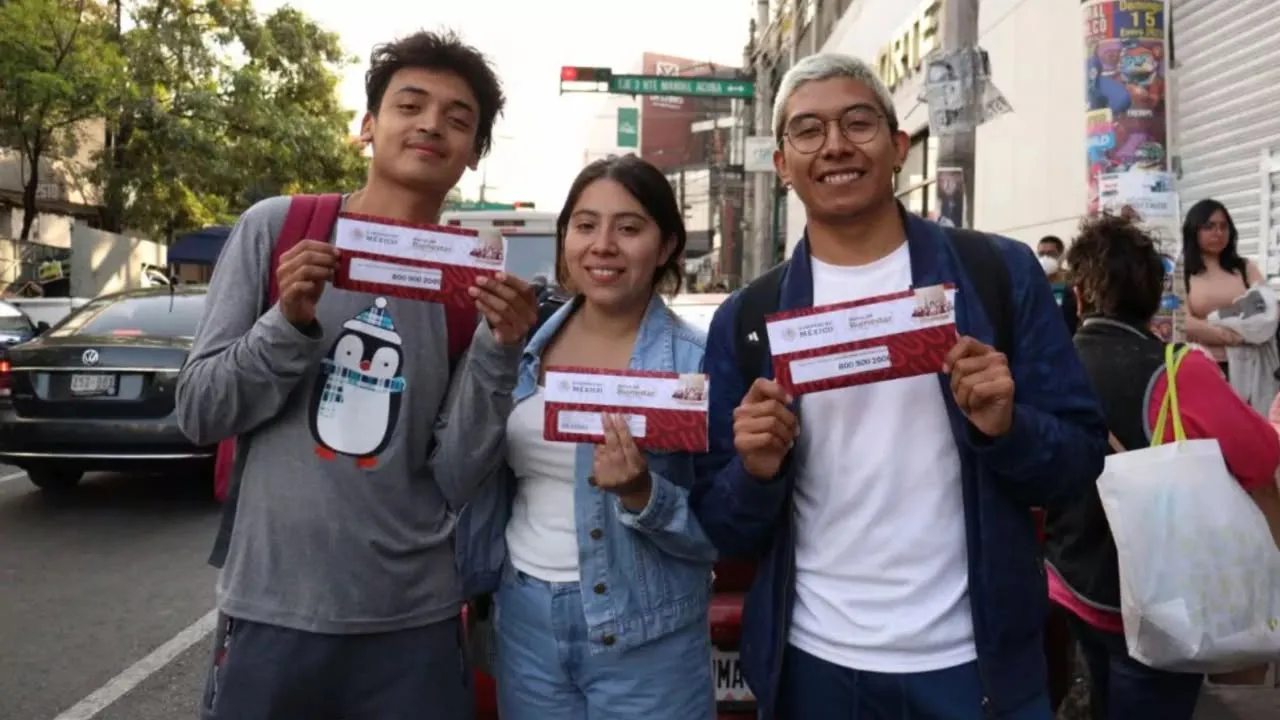 Los apoyos a los estudiantes ayudan para evitar la deserción escolar /Redes Sociales