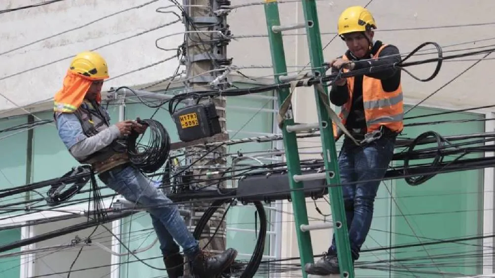 Empresas y Gobierno de CDMX ya han comenzado con el retiro de cables en desuso/Pixabay