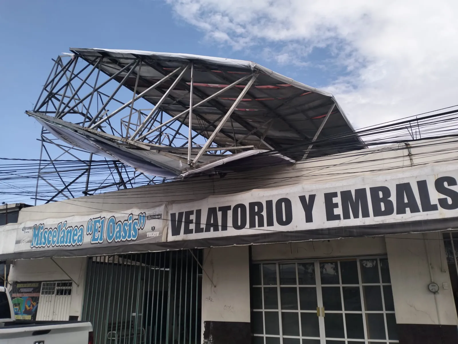 Por fortuna nadie salió herido y todo quedó en el susto / Redes Sociales