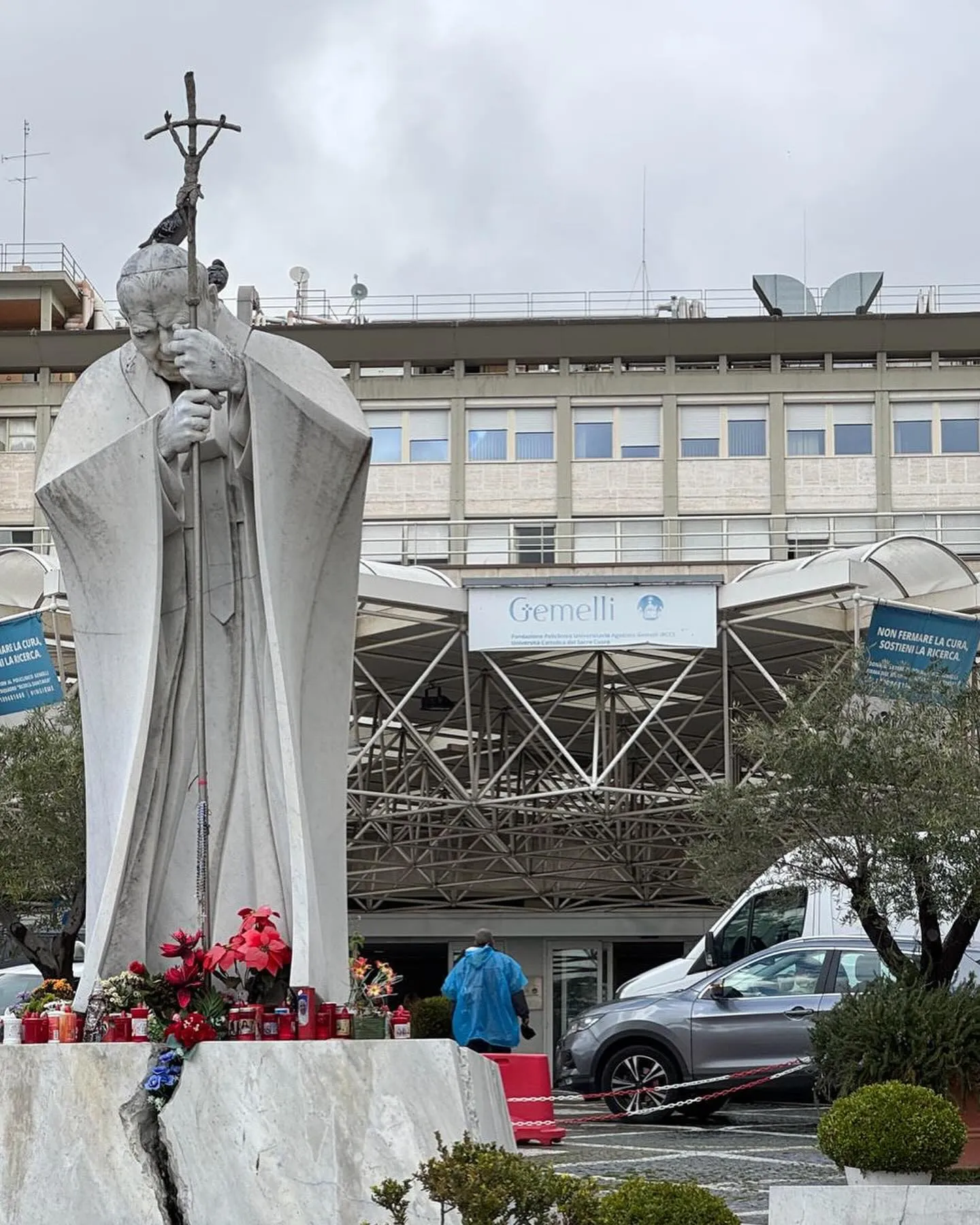 El papa Francisco está internado en el hospital Gemelli en Roma / Redes Sociales