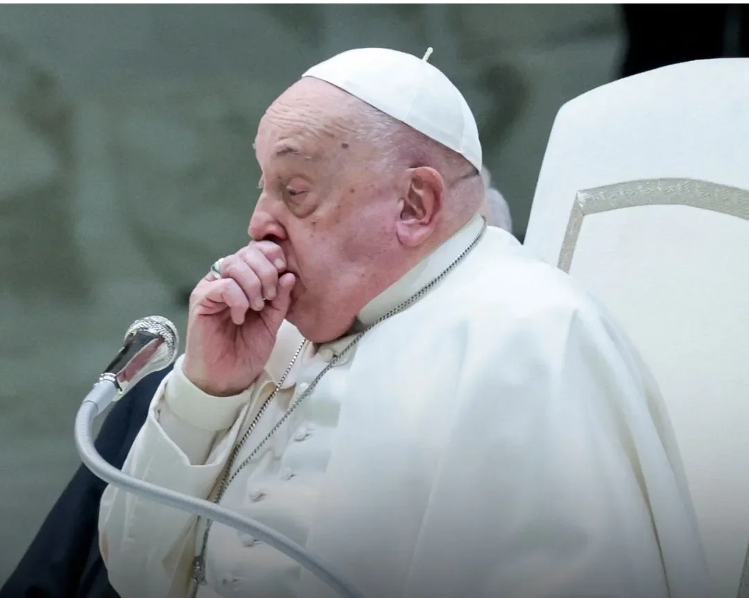 El papa escribió su carta de renuncia desde que asumió el cargo / Redes Sociales