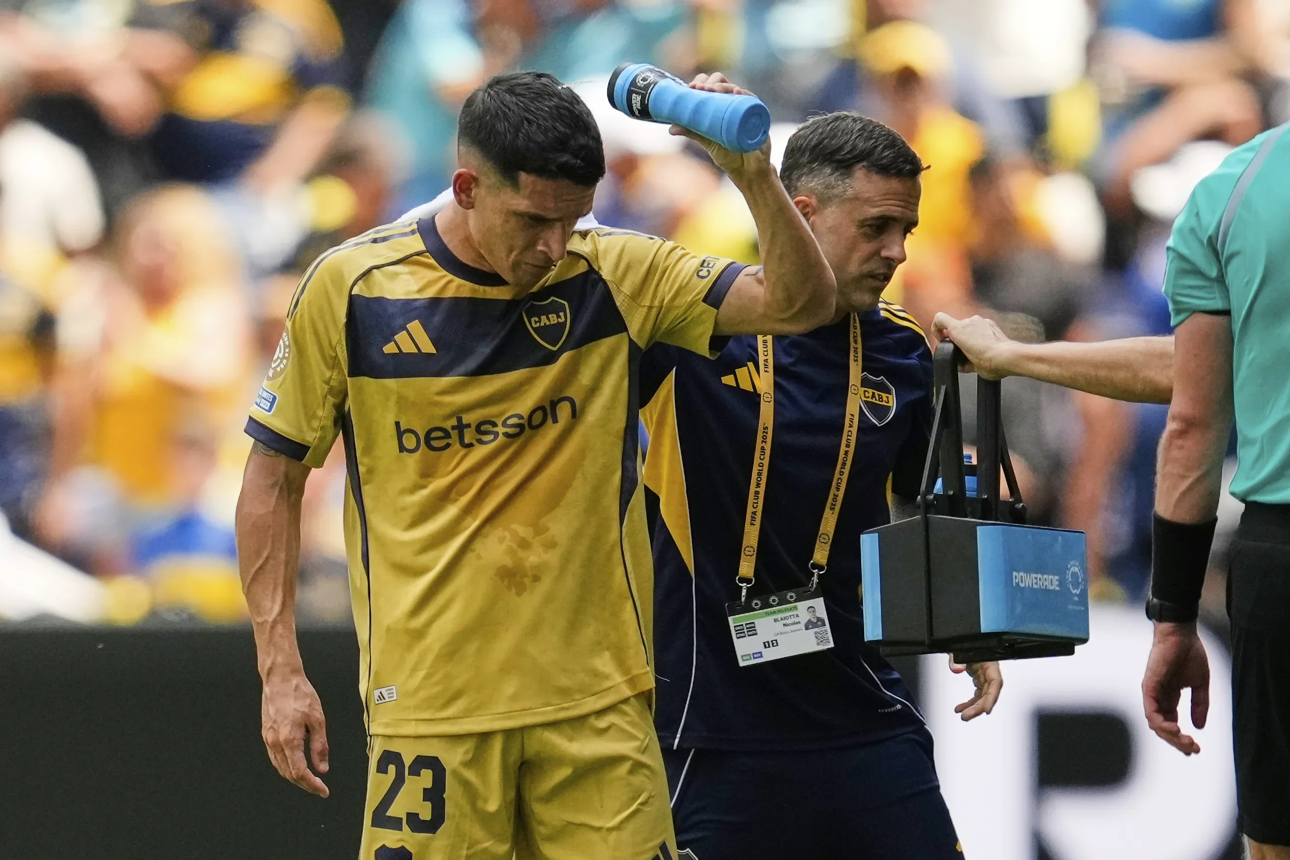 Imágenes de la pausa de hidratación en el Boca vs Auckland | AP