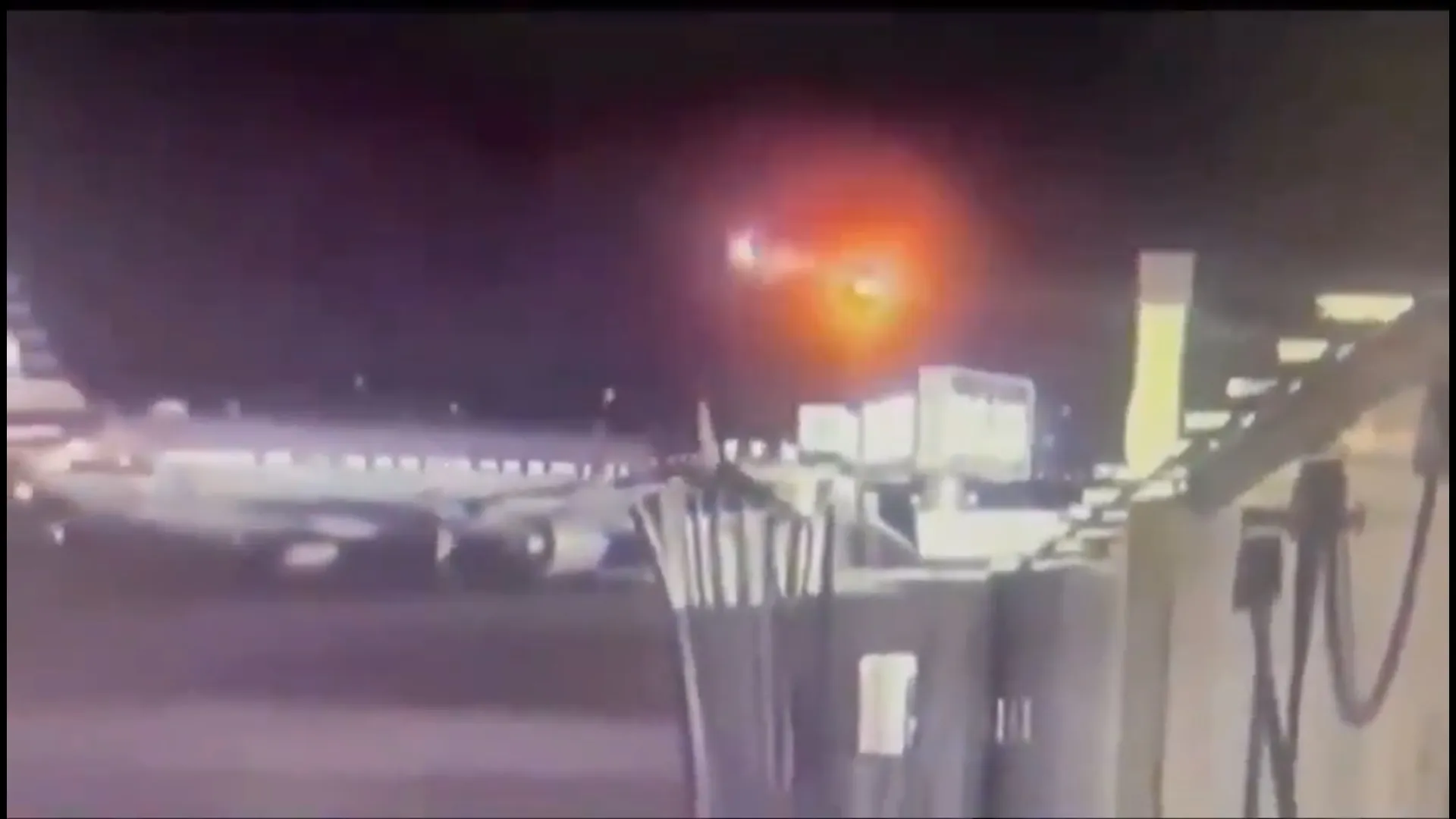 Por la noche del miércoles ocurrió el accidente entre las aeronaves / Redes Sociales