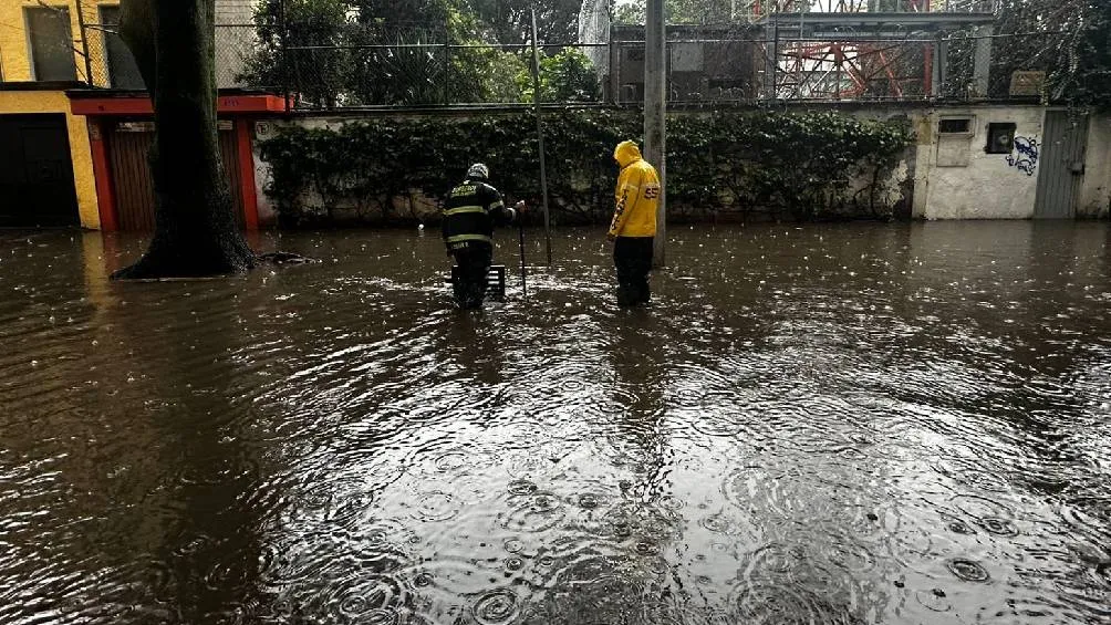 Se esperan más encharcamientos e inundaciones por las fuertes lluvias/X