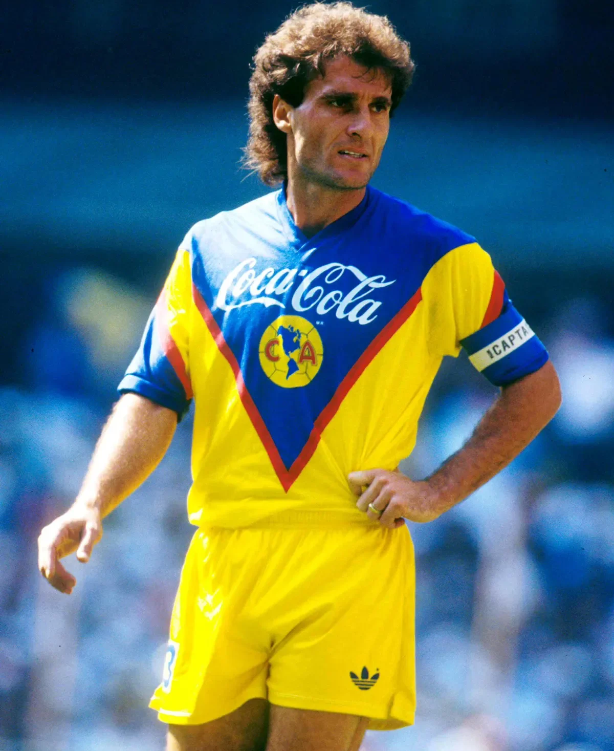 Óscar Ruggeri en partido del América / MEXSPORT