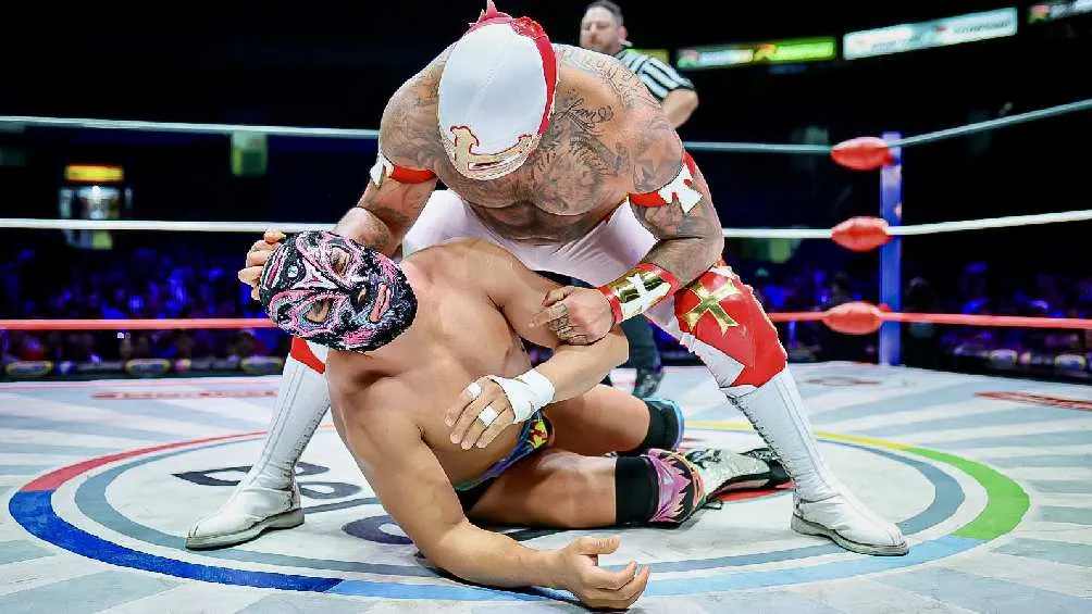 CMLL extendió contratos de sus luchadores para evitar que se vayan/CMLL