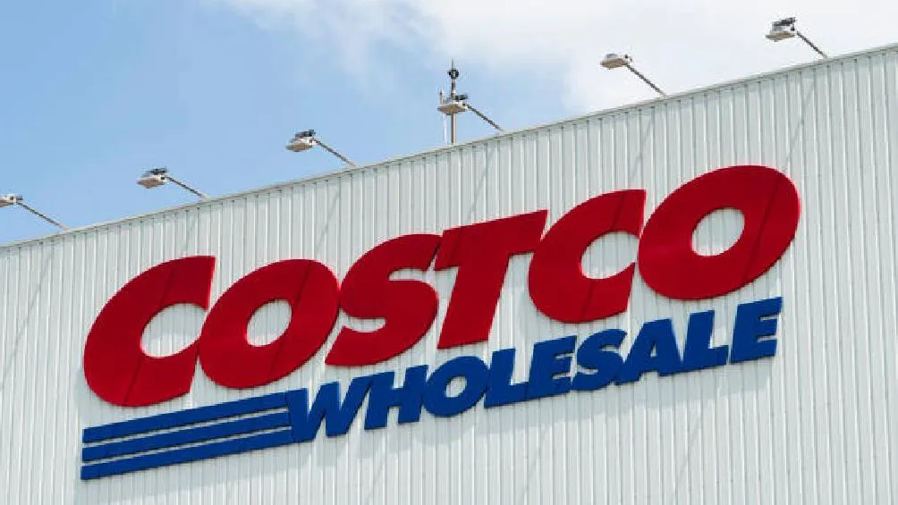 Costco se ha convertido en una de las tiendas favoritas para millones de mexicanos gracias a su amplia variedad de productos, precios competitivos y artículos/iStock