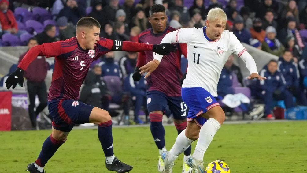 Amargo debut para el Piojo Herrera | AP