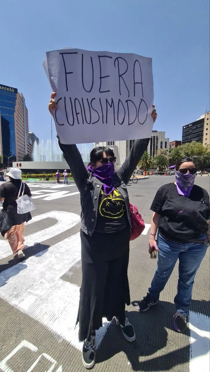 La protesta principal era la protección política a el exfutbolista / Redes Sociales