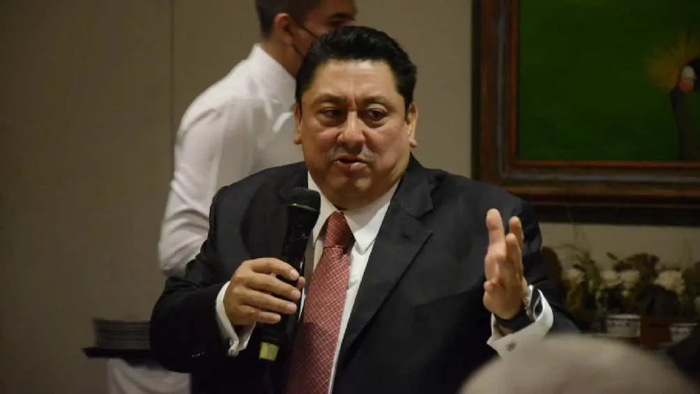 El fiscal de Morelos Uriel Carmona teme que haya una venganza política en su contra/X