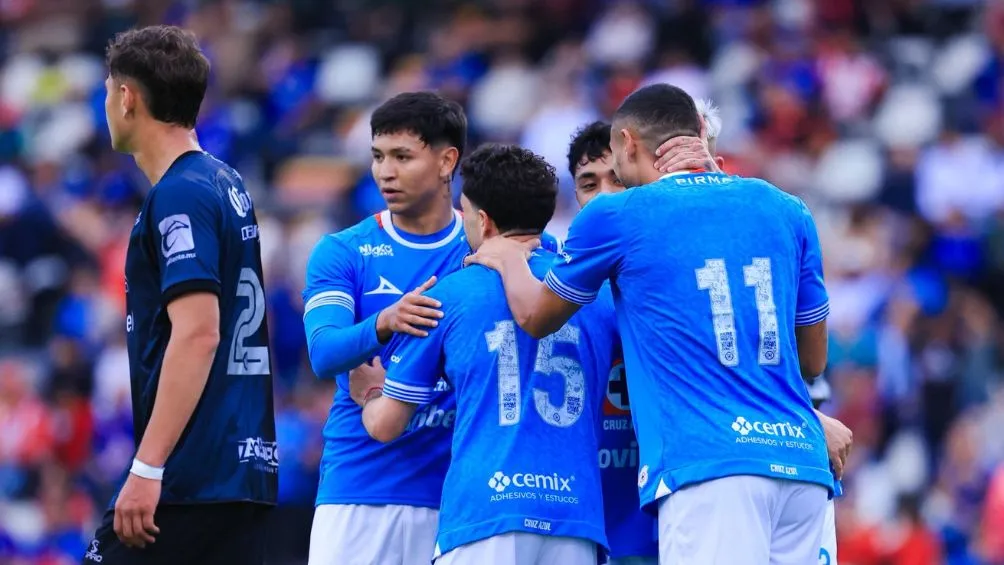 Cruz Azul celebrando un gol ante Mineros | TWITTER: @CruzAzul