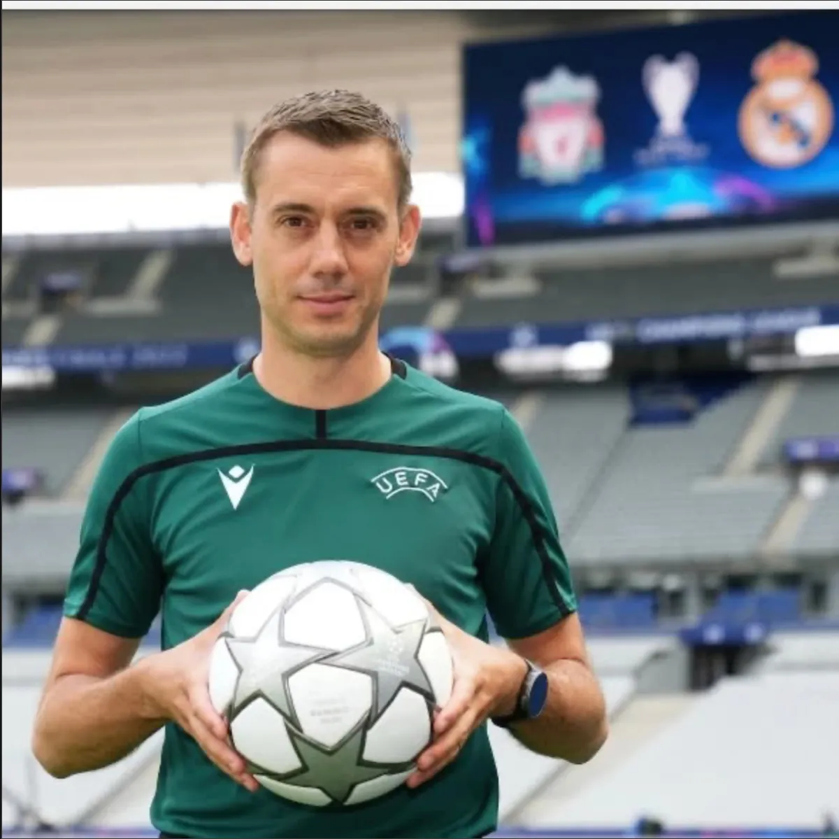 Clément Turpin | @clemntt