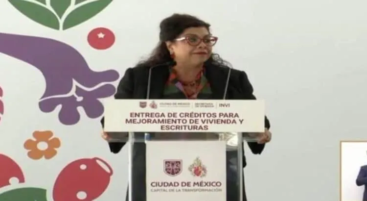 Clara Brugada durante su evento en el Monumento a la Revolución / Redes Sociales