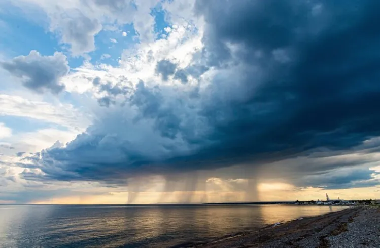 La tormenta tropical Dalila se podría formar este fin de semana / FREEPIK