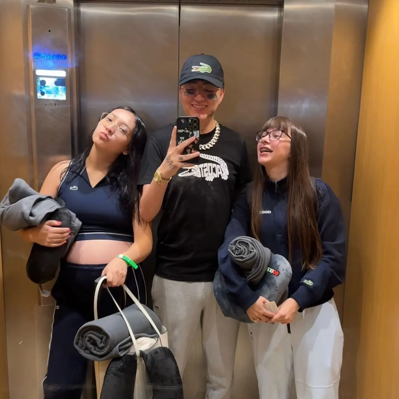 El artista asegura que su separación no es para promocionar su música / FB: @daniflowmx