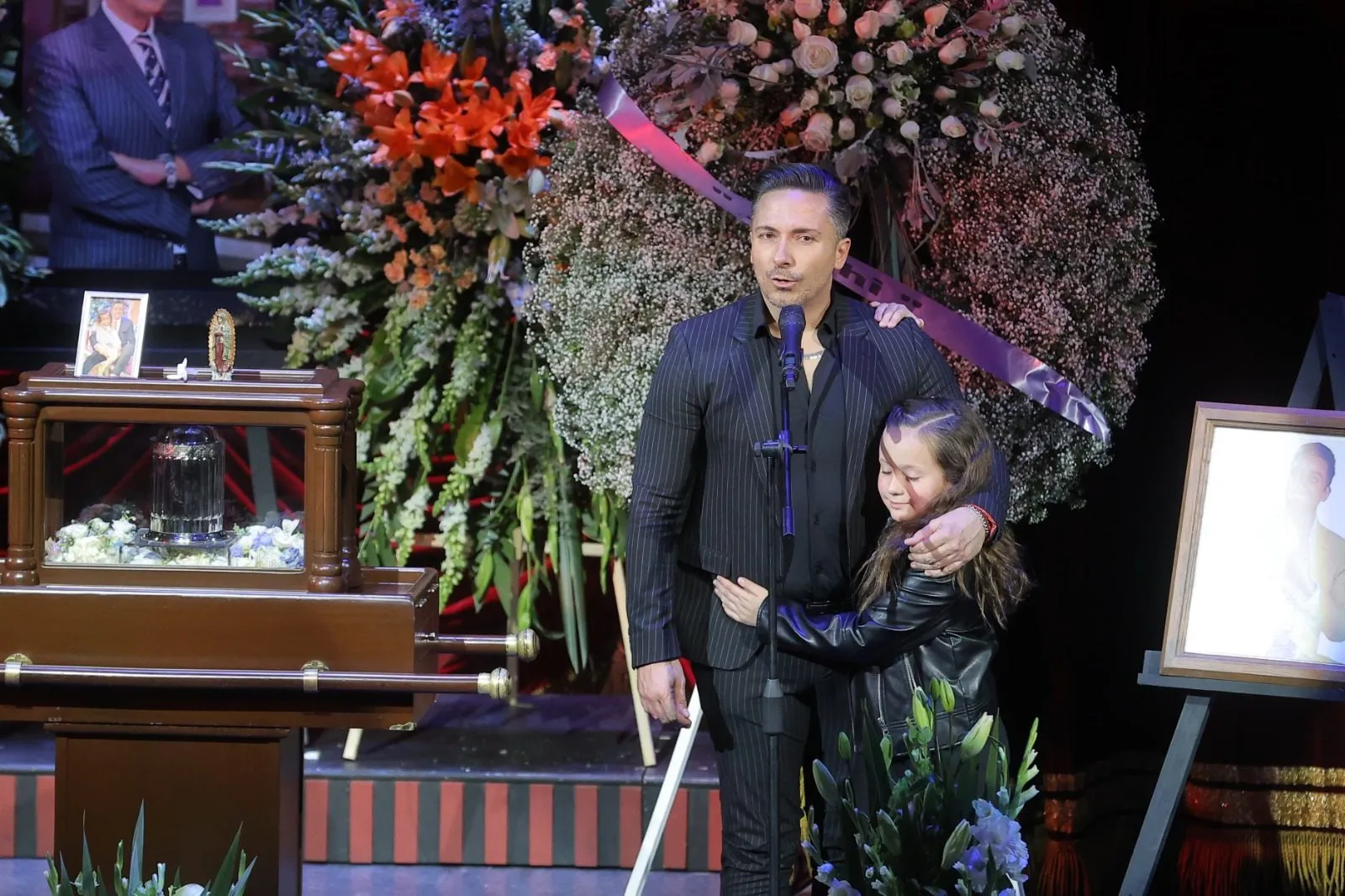 Álex Bisogno revela que su hermano le pidió que no abandonaran a su hija = Redes Sociales