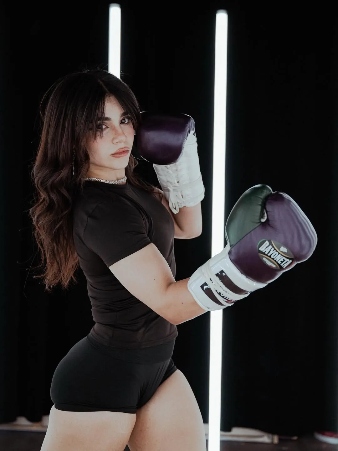 El caso de Alana Flores viene a revivir la regulación de la IA / Redes Sociales