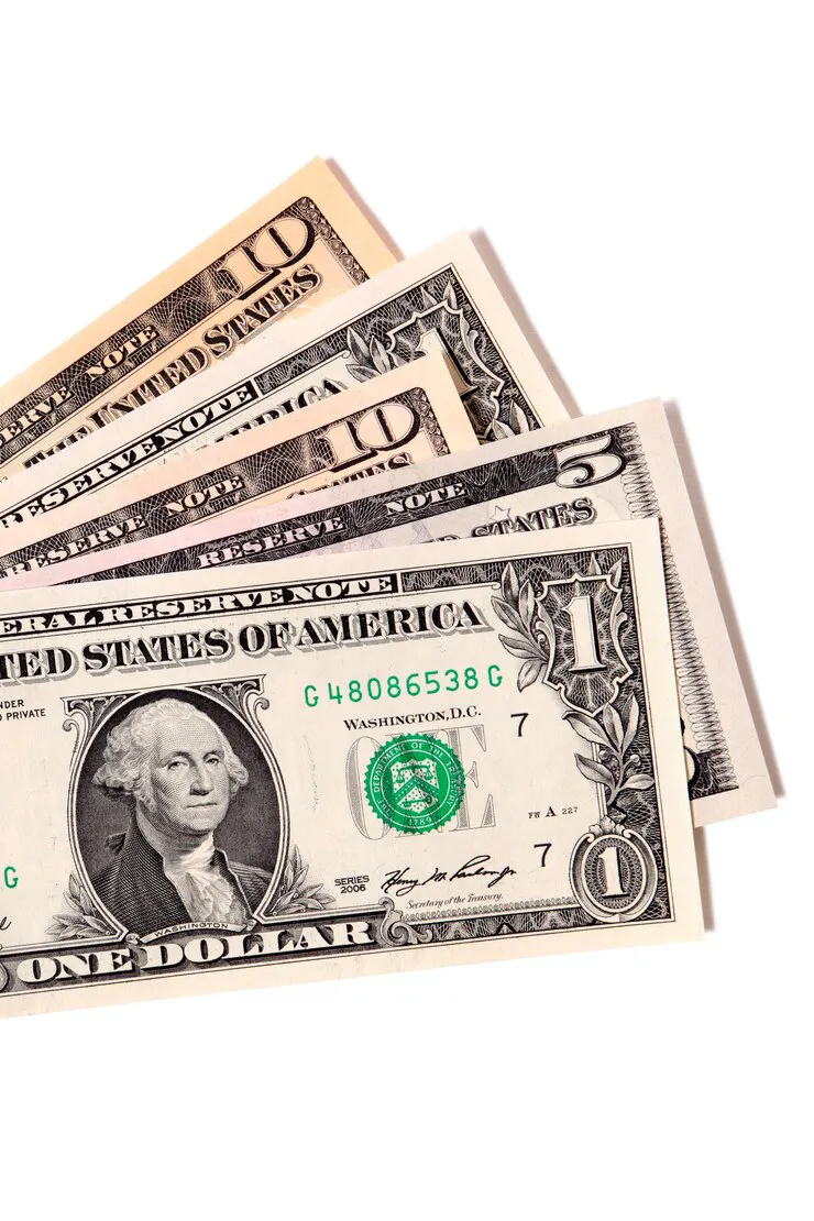 Revisa día a día el tipo de cambio de las divisas / FREEPIK