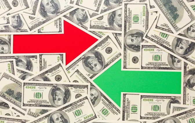 El peso se mantiene estable ya que no hay grandes cambios en el mercado bursatil / FREEPIK