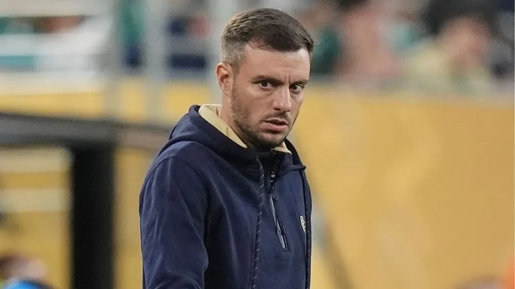 Anselmi quedará fuera del Porto | AP