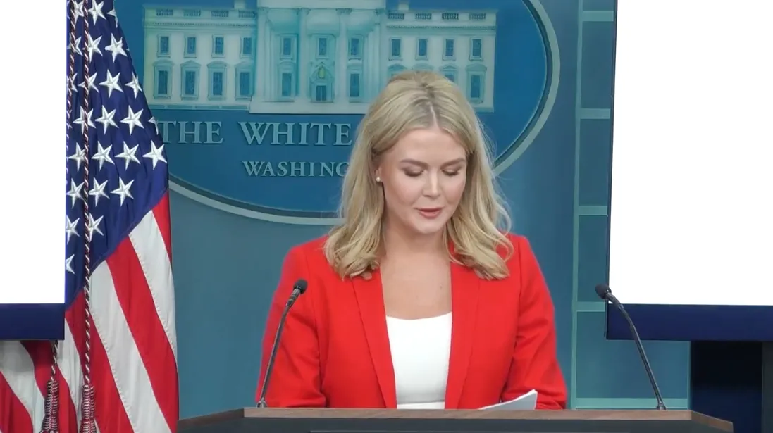 Al gobierno de Trump no le importó la renuncia de los funcionarios / Redes Sociales