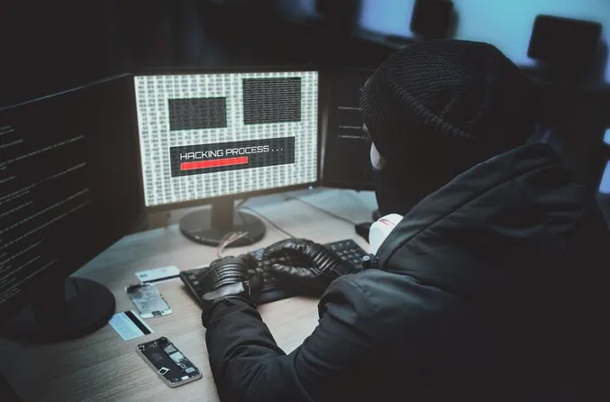 El typosquatting en México se está volviendo una práctica común / FREEPIK