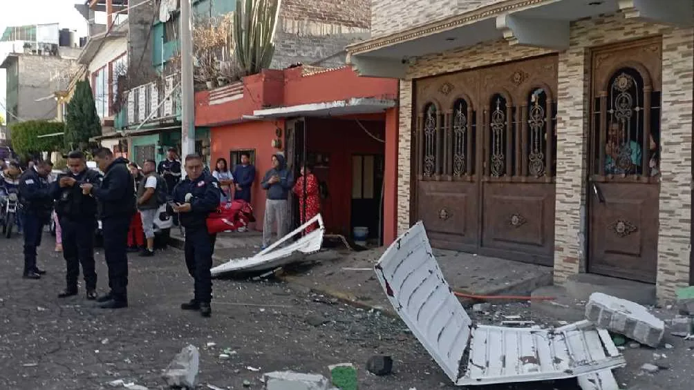 El siniestro también provocó daños en cinco domicilios vecinos/X @IroniaLD