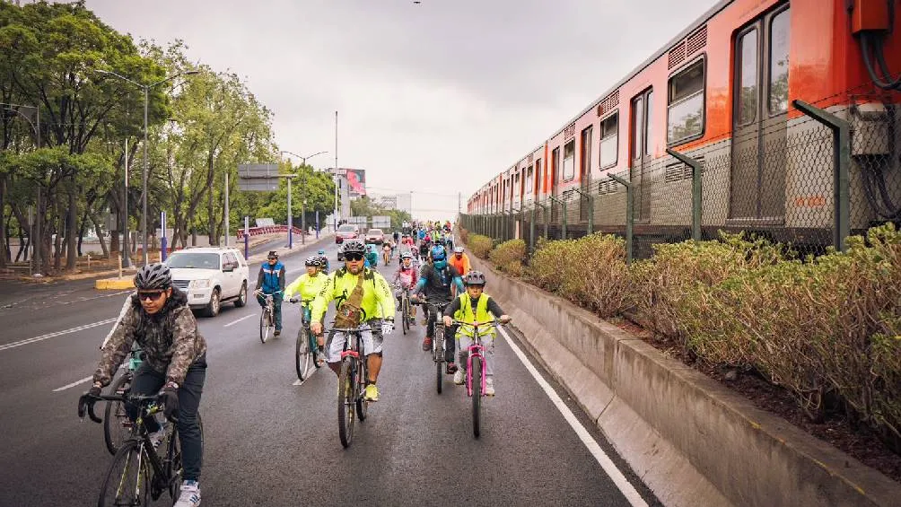 Serán 34 Km de ciclovía que correrán por calzada de Tlalpan/X: @ClaraBrugadaM