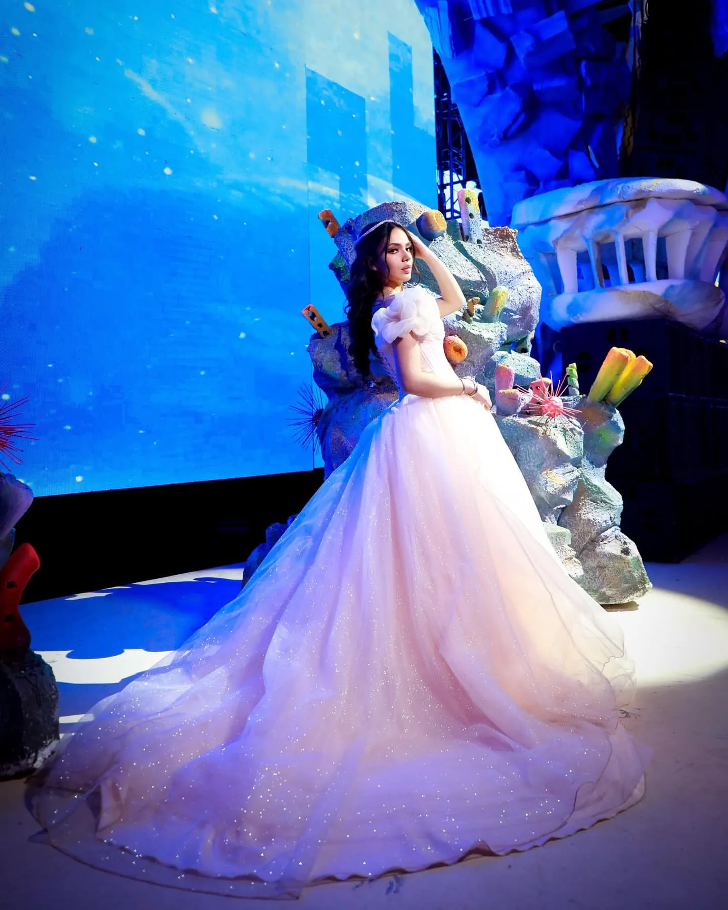 Victoria, dicen, es hija de un empresario gasolinero / Redes Sociales