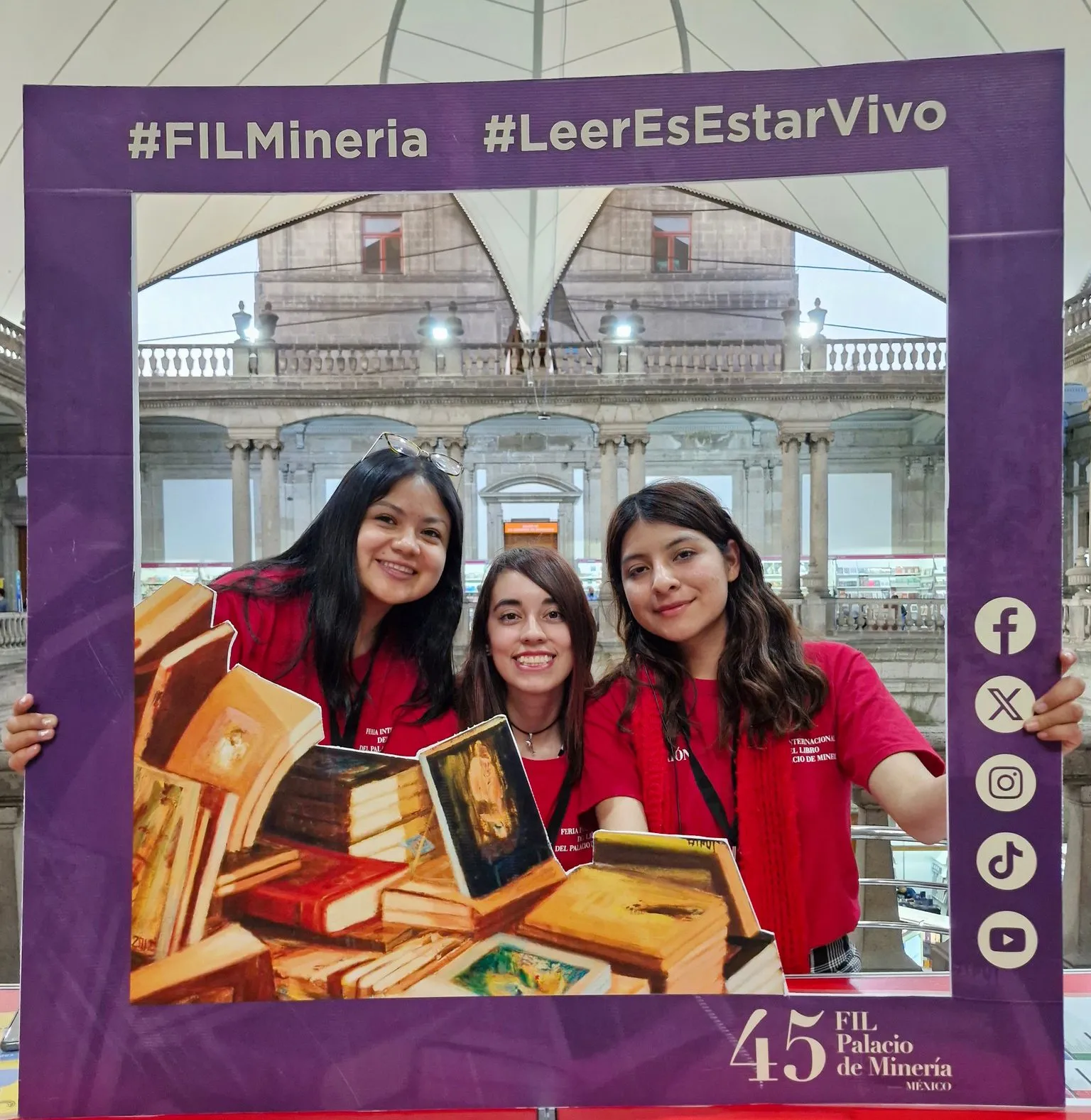La FIL del Palacio de Minería se realizará durante más de una semana / FB: @FilMineria