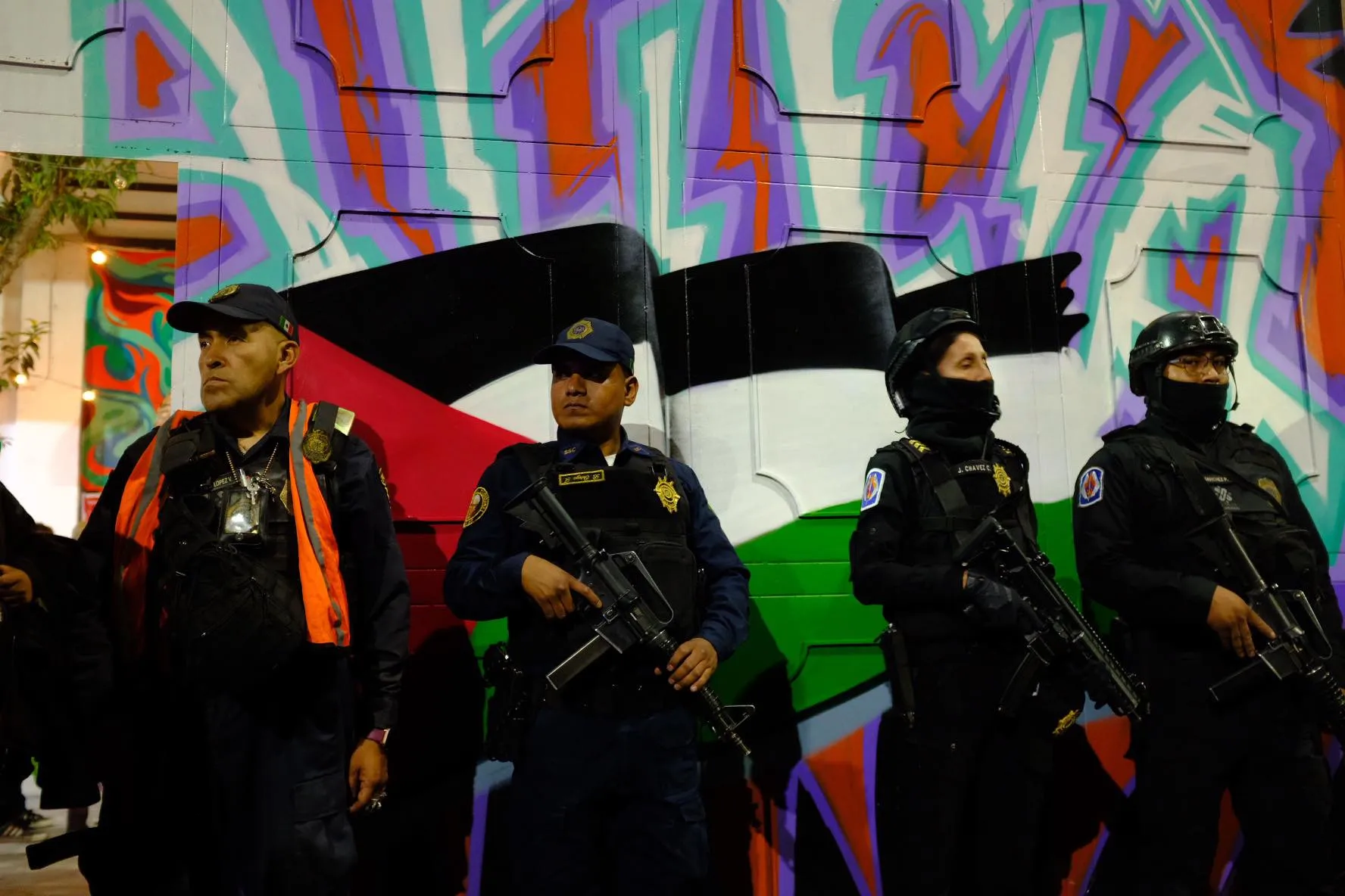 Los elementos de seguridad en ningún momento entraron al lugar / Redes Sociales