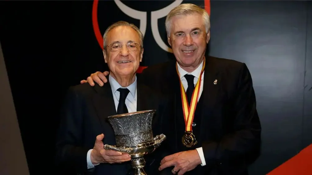 Pérez celebra con Ancelotti | AP