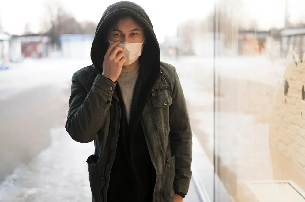 EL SMN recomienda a la población abrigarse bien durante estos días / FREEPIK