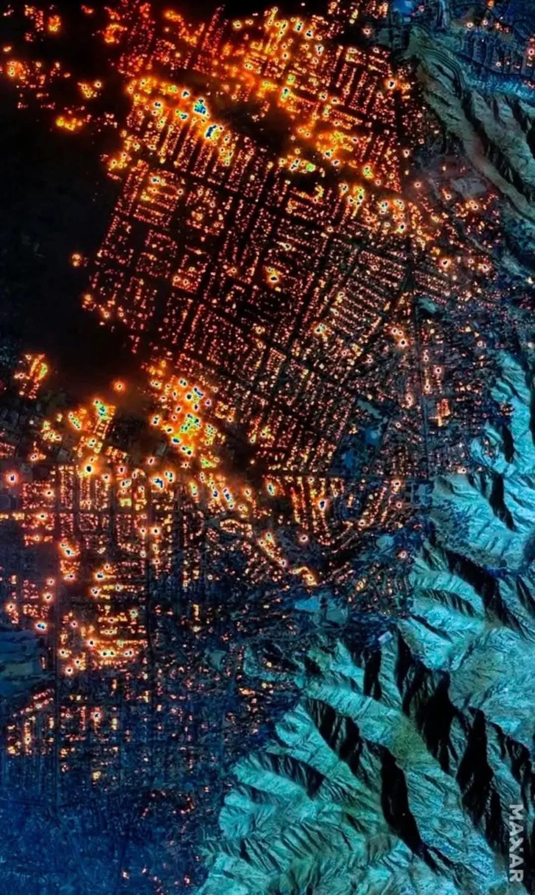 La gente está provocando incendios en menor escala / Redes Sociales