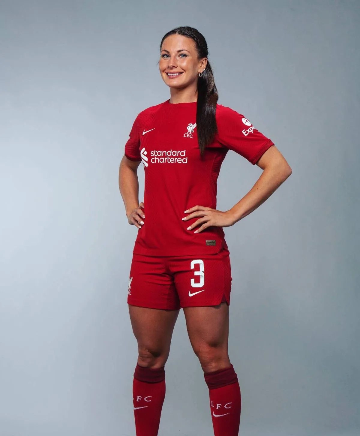 Etapa como Red | @leighannerobe